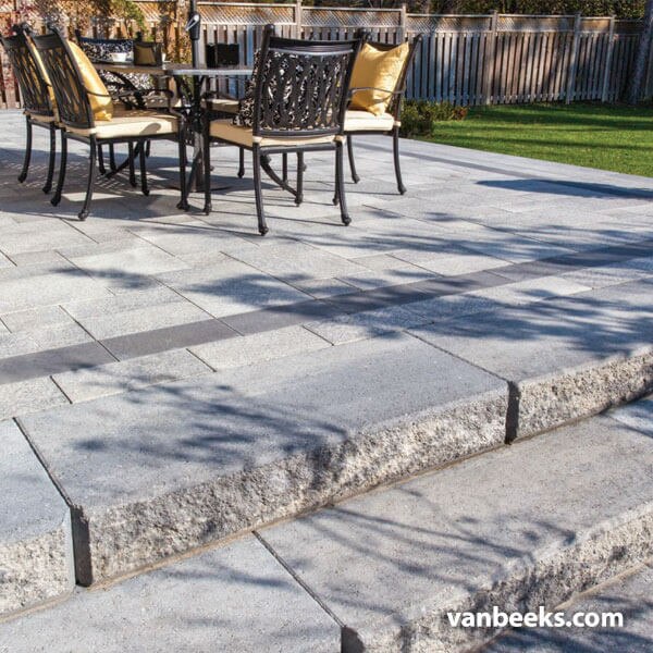 Unilock Sienastone Concrete Step